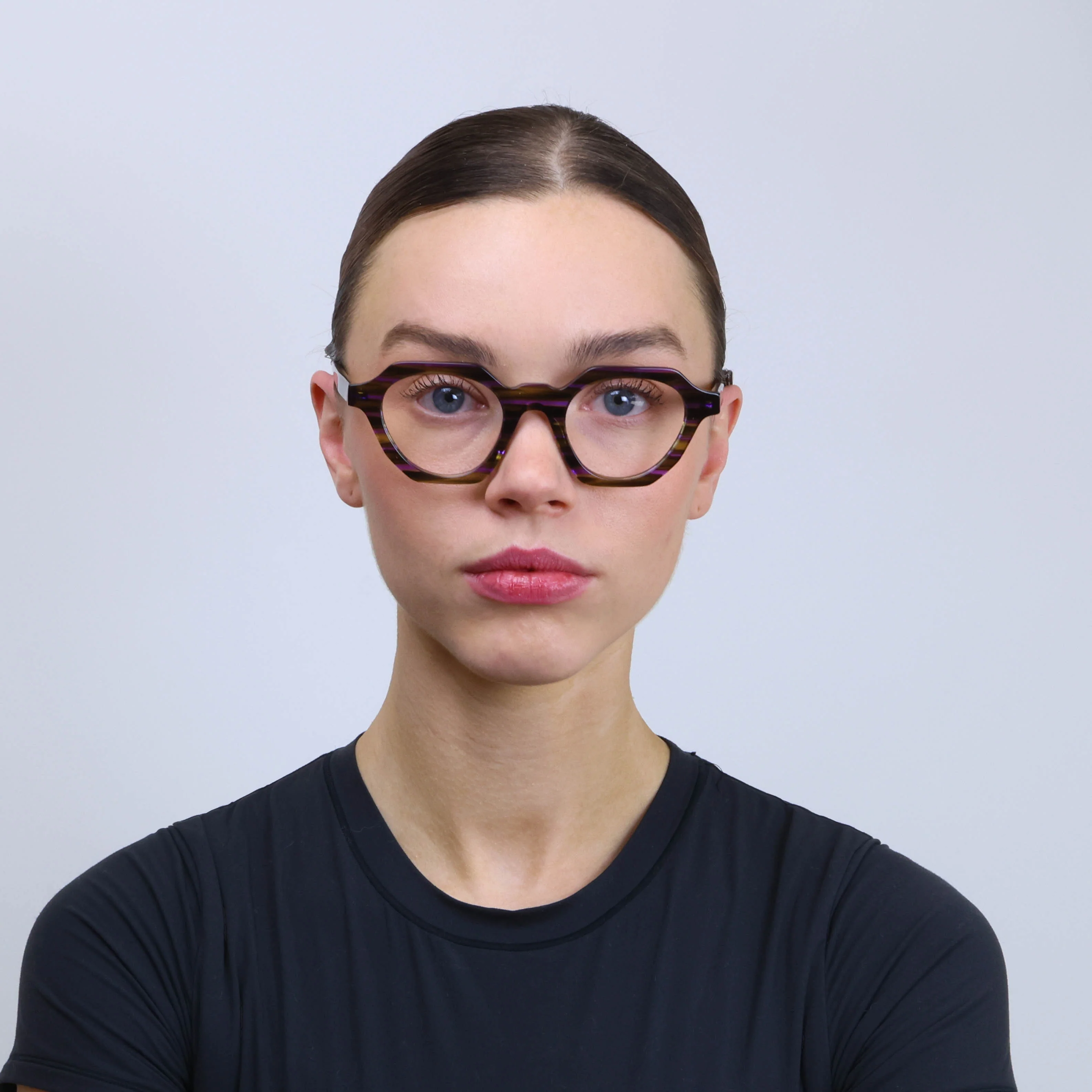 608-see-61013-18.webp SEE 61013