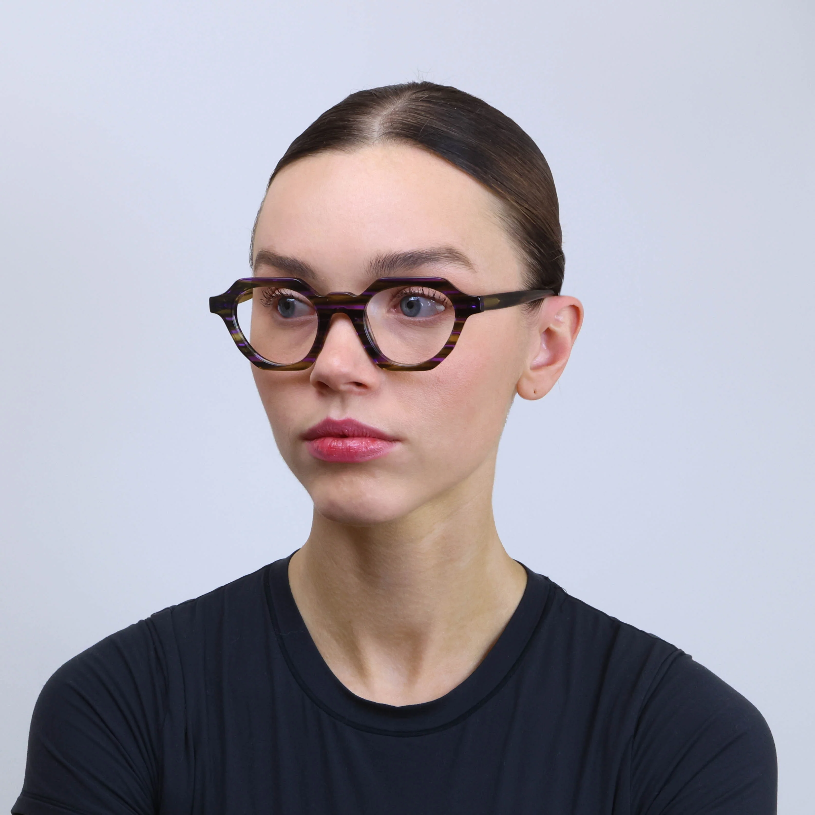 608-see-61013-19.webp SEE 61013
